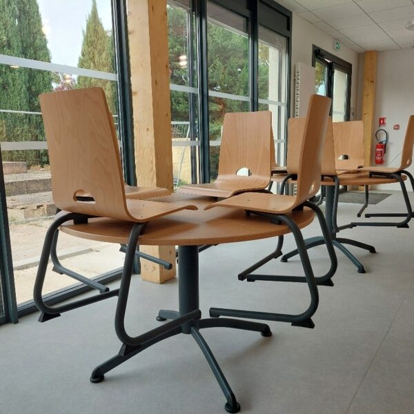 Chaise Izoalu 1