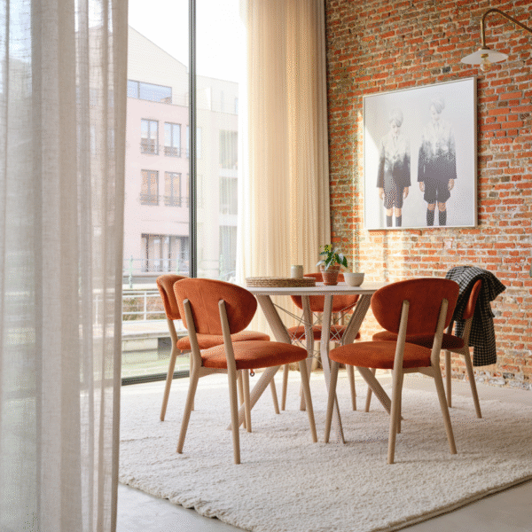 Chaise Toro 1