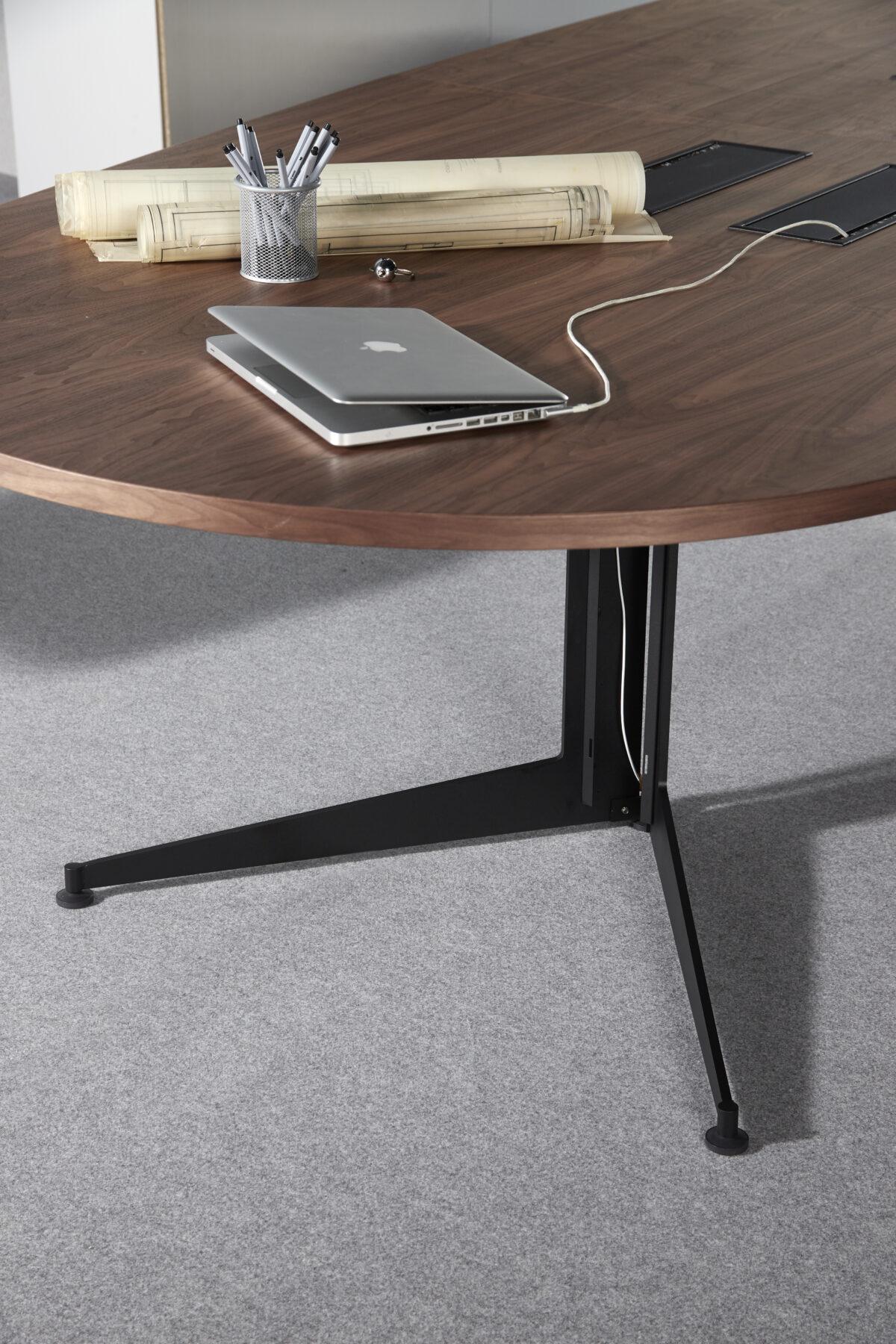 Table Usoa ovale 4