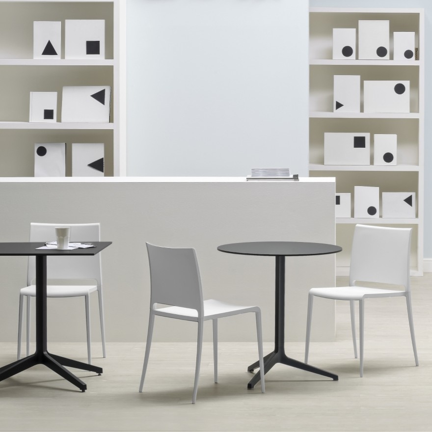 Tables ypsilon resto