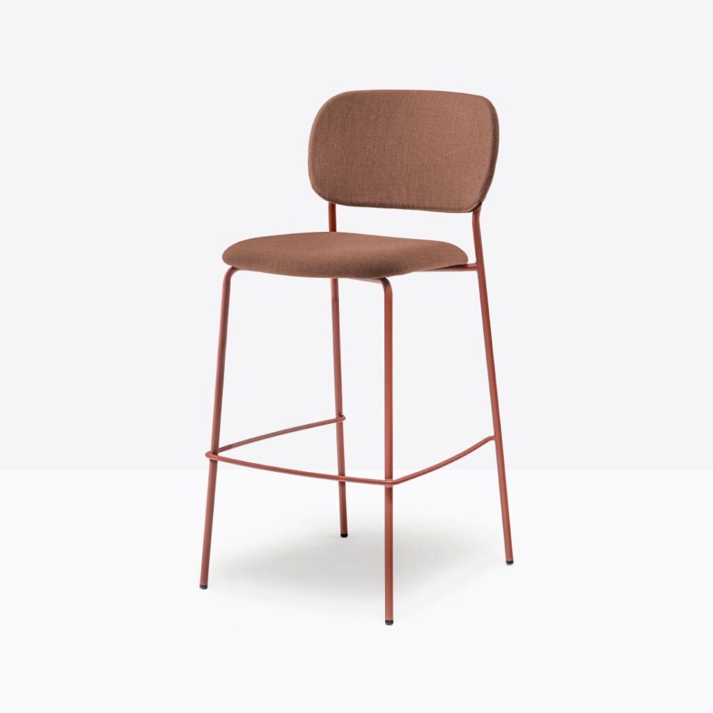 Tabouret jazz marron rembourré sans accoudoirs