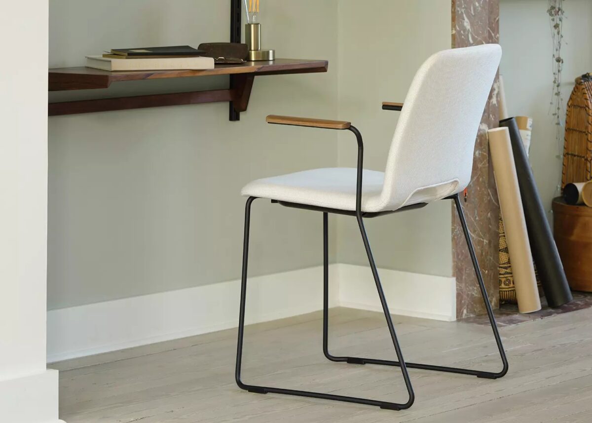 Chaise PAMP 1