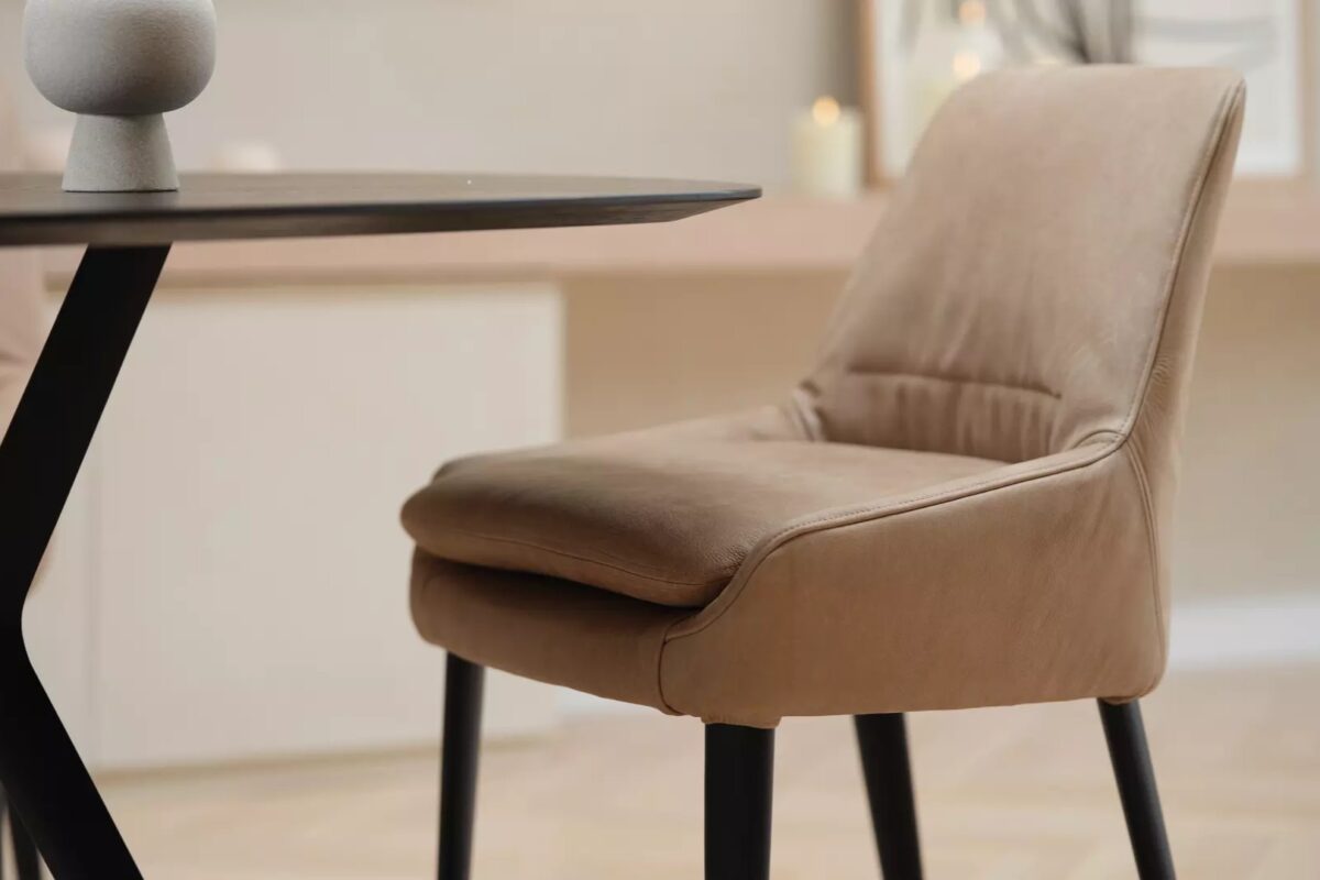 Chaise SAGA 4