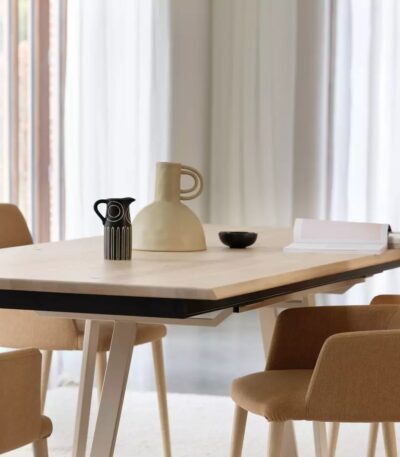 Table JAPURA 1
