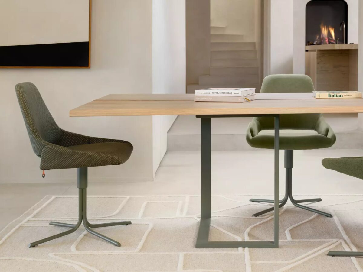 Table JAPURA 2