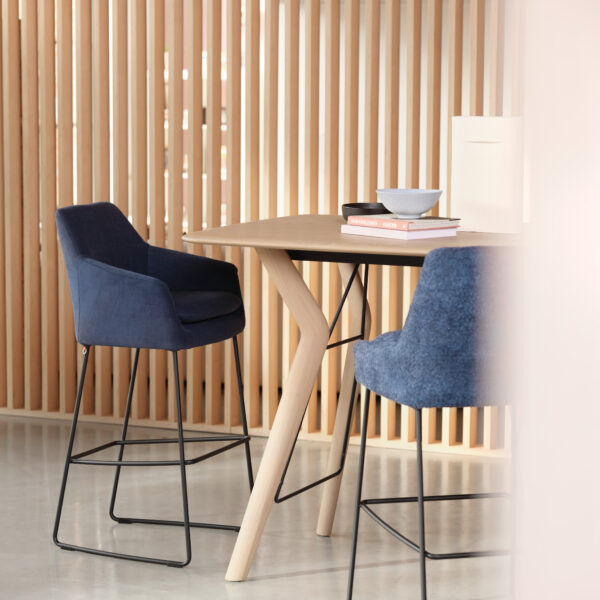 Tabouret SAGA 1